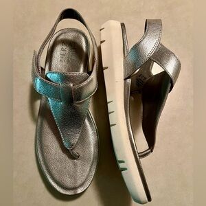 Naturalizer Metallic Silver Sandals
